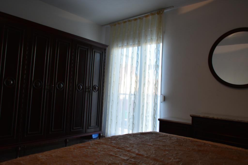 Arena'S Apartament Валенсія Екстер'єр фото